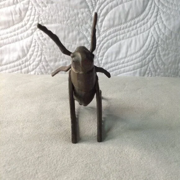 VTG Large Brass Grasshopper; Missing antennae, Avant Garde, Collectible, Stylish - Picture 2 of 5